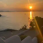 Grotta Sunset Escape 아파트 *